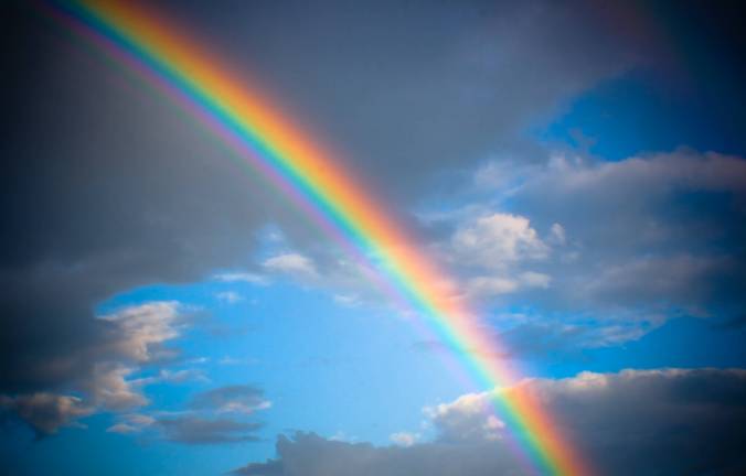 rainbow-wall-sky-rainbow